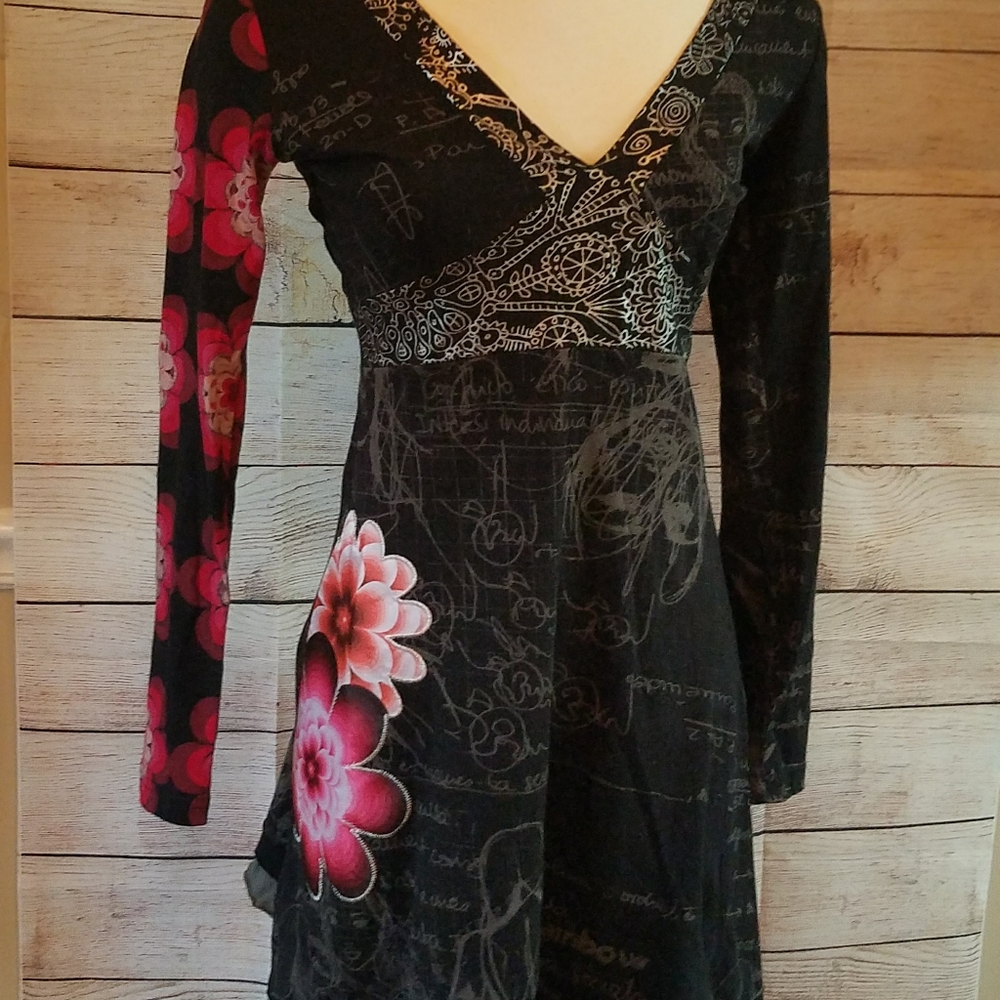 Desigual V Neck FUN and FLIRTY Black Dress Small